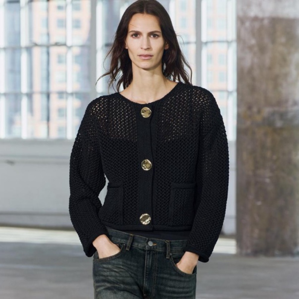 🆕 Zara CHUNKY KNIT CARDIGAN